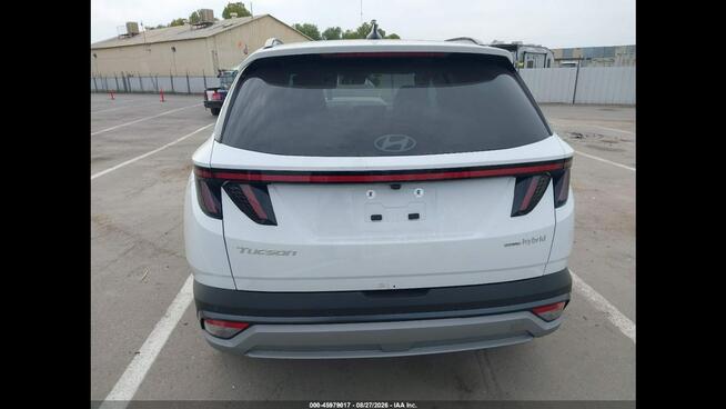 Hyundai Tucson LIMITED / AWD / niski przebieg