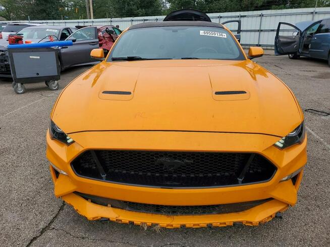 Ford Mustang Wersja GT / Manual / 5.0 V8