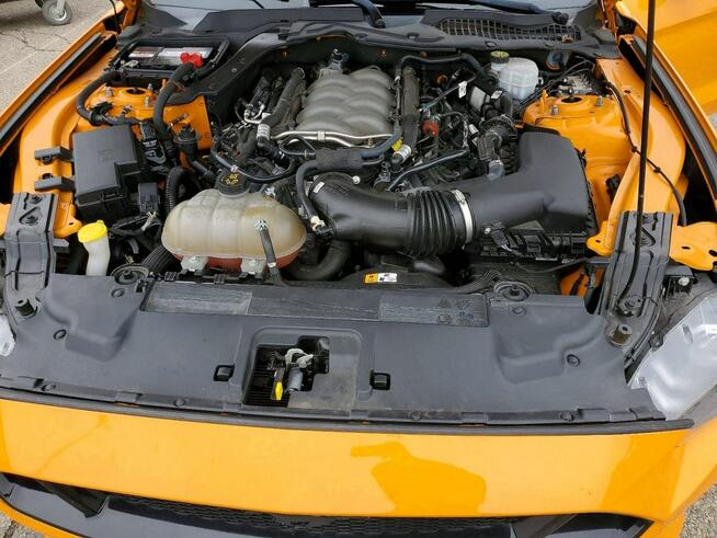 Ford Mustang Wersja GT / Manual / 5.0 V8