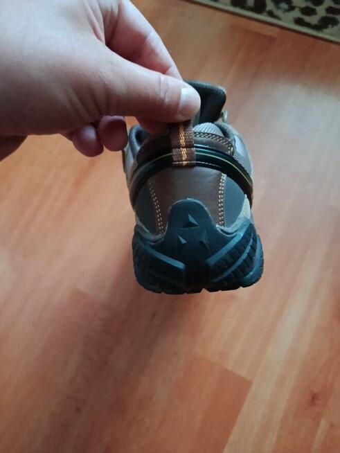 Buty trekkingowe 40 rozmiar super stan