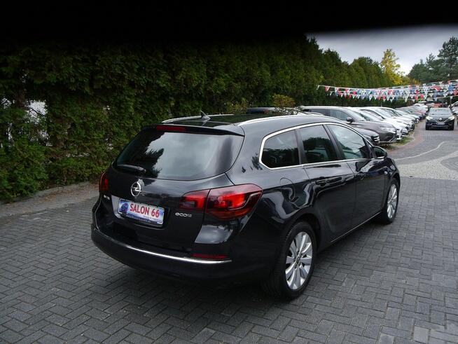 Opel Astra 1.6 Xenon Navi Skóra Stan b.dobry Bezwypadkowy Gwarancja 12m z Niemiec