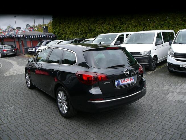 Opel Astra 1.6 Xenon Navi Skóra Stan b.dobry Bezwypadkowy Gwarancja 12m z Niemiec
