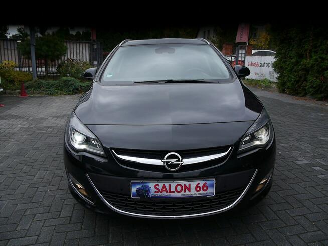 Opel Astra 1.6 Xenon Navi Skóra Stan b.dobry Bezwypadkowy Gwarancja 12m z Niemiec