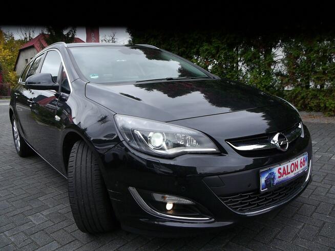 Opel Astra 1.6 Xenon Navi Skóra Stan b.dobry Bezwypadkowy Gwarancja 12m z Niemiec