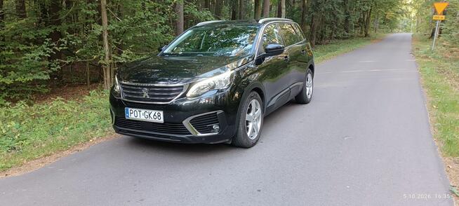 Peugeot 5008 2017