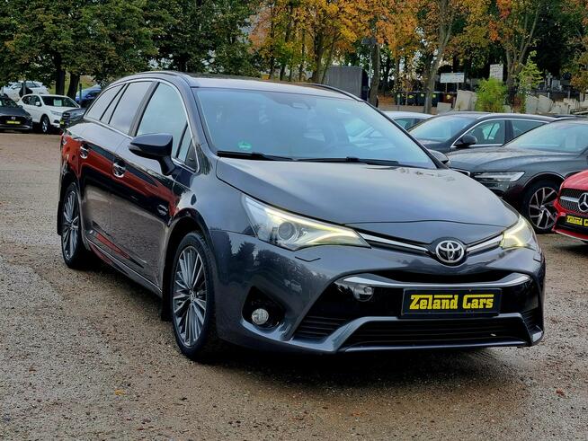 Toyota Avensis Lift Serwis LED Kamera Climatronic Bluetooth Tempomat Gwarancja!