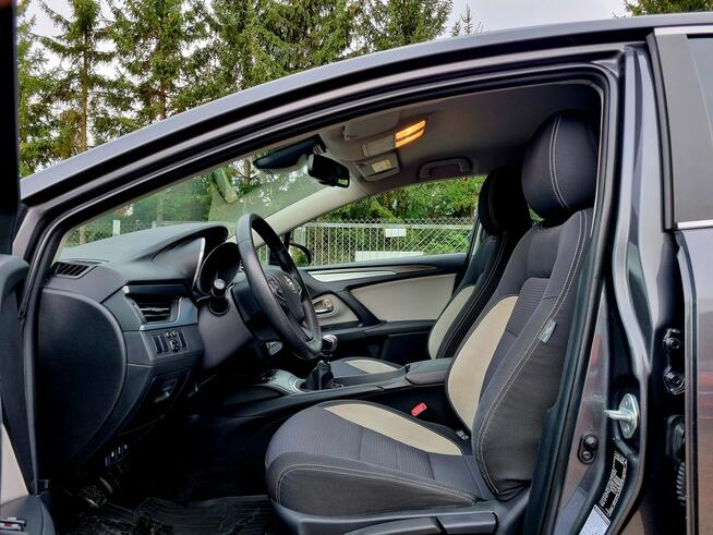 Toyota Avensis Lift Serwis LED Kamera Climatronic Bluetooth Tempomat Gwarancja!