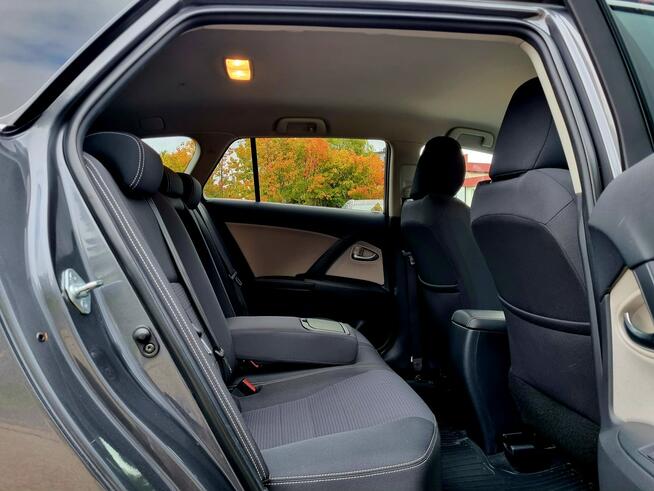 Toyota Avensis Lift Serwis LED Kamera Climatronic Bluetooth Tempomat Gwarancja!