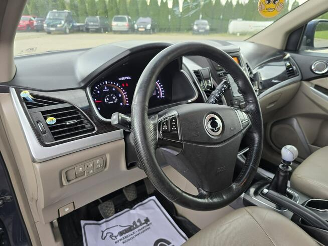 SsangYong Korando 2,0diesel 4x4.Hak.Skóry.Podg.Fotele.Tempomat.El.Fotele.Ledy.OKAZJA