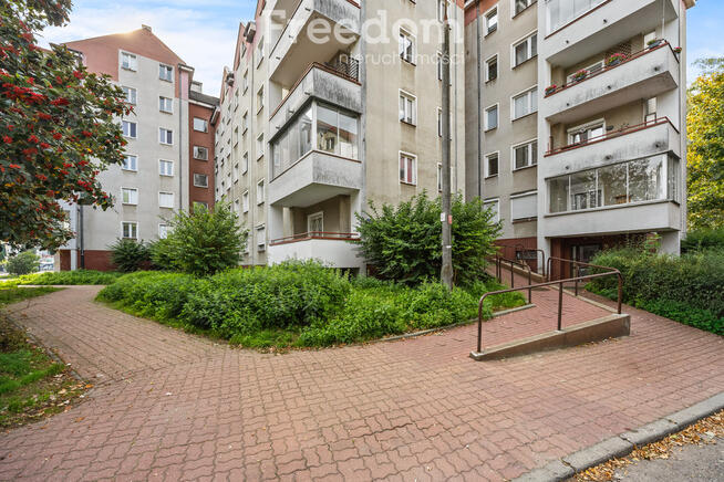 Mieszkanie 4 pokoje, balkon, Metro Bemowo