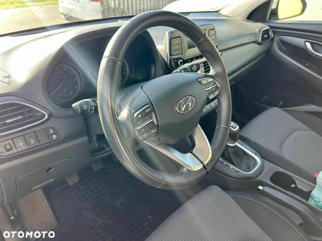 Hyundai i30 2022