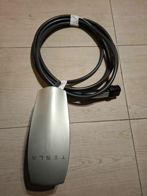 Tesla Ładowarka Gen Ii Wall Connector 32A ładowarka trzy faz