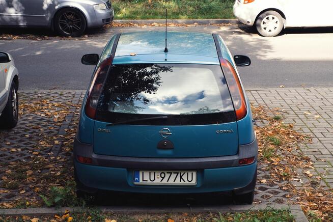 Opel Corsa C 1.0 benzyna 2001 — przegląd do 03.2027, wahacze