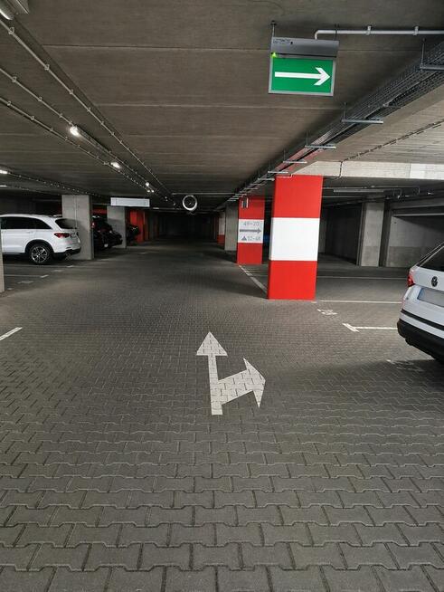 Sprzedam wyjątkowe mieszkanie z tarasem na dachu Villa Park
