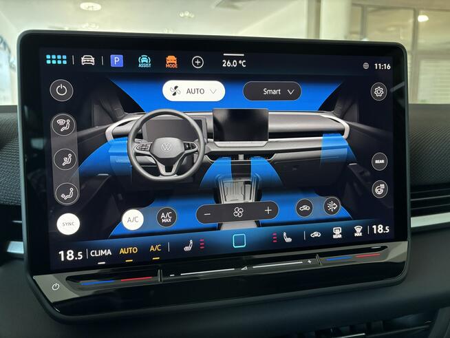 Volkswagen T-Roc R-Line 1.5 eTSI 150KM automat DSG Reflektory IQ. Light Led Matrix Tech