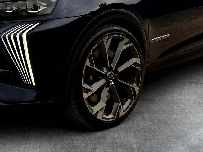 DS Automobiles DS 7 Crossback 2024