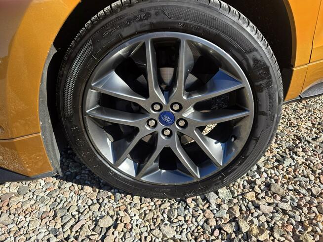 Ford Edge 2016