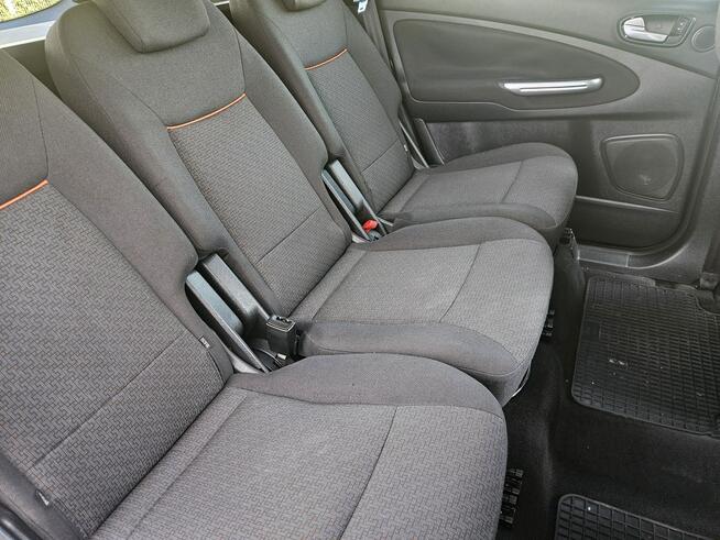 Ford S-Max 2010