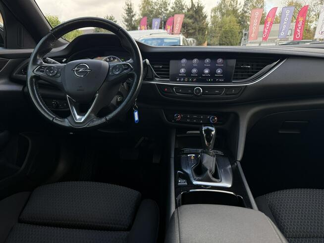 Opel Insignia krajowy rok 2022 automat