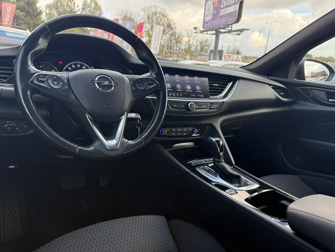 Opel Insignia krajowy rok 2022 automat