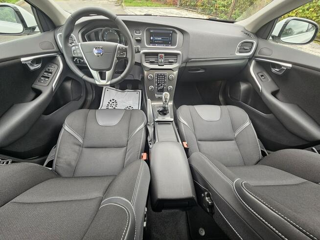 Volvo V40 2013