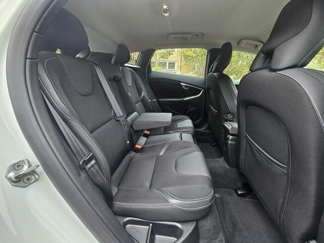 Volvo V40 2013