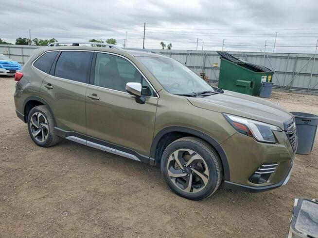 Subaru Forester 2022