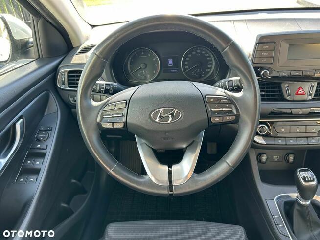 Hyundai i30 2022