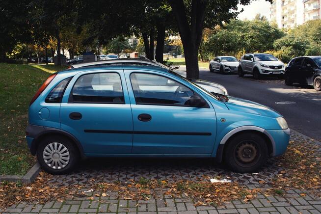 Opel Corsa C 1.0 benzyna 2001 — przegląd do 03.2027, wahacze