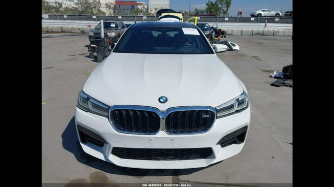 BMW M5 2021