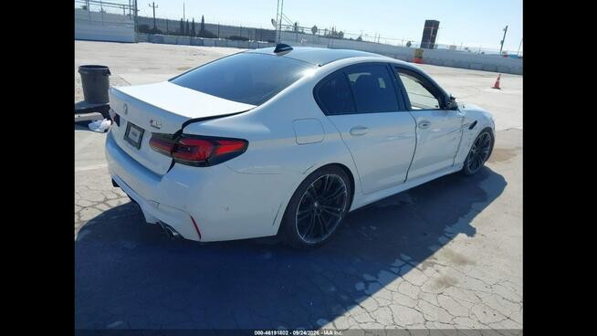 BMW M5 2021