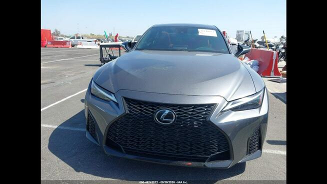 Lexus IS 2021