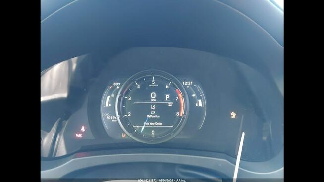 Lexus IS 2021