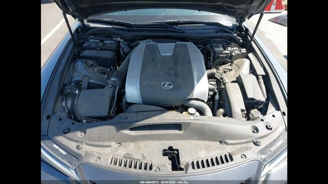 Lexus IS 2021
