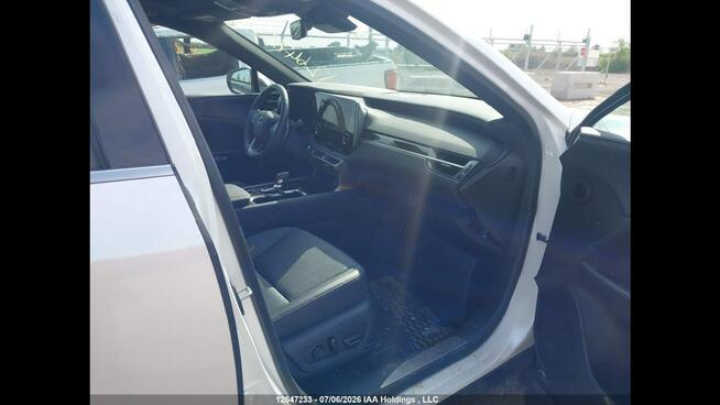 Lexus RX 2025