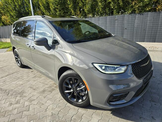 Chrysler Pacifica