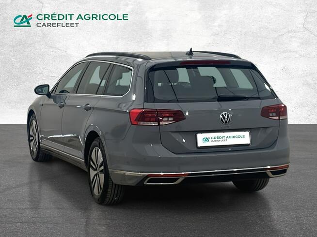 Volkswagen Passat 2022
