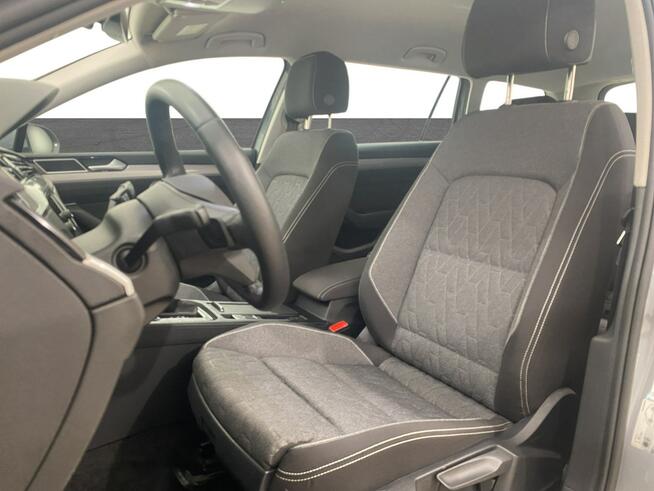 Volkswagen Passat 2022