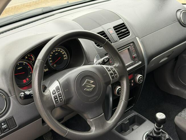 Suzuki SX4 2011