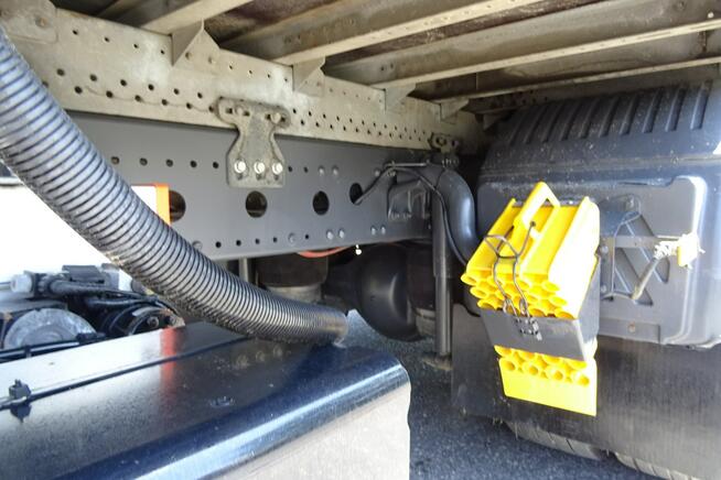 Mercedes Atego 1521 Euro 6. 202tylko tys.km! kontener 18 p książka se
