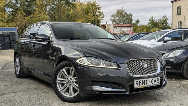 Jaguar XF 2012