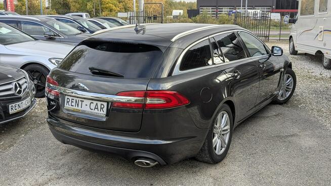 Jaguar XF 2012