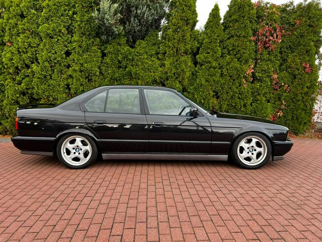 BMW M5 1991