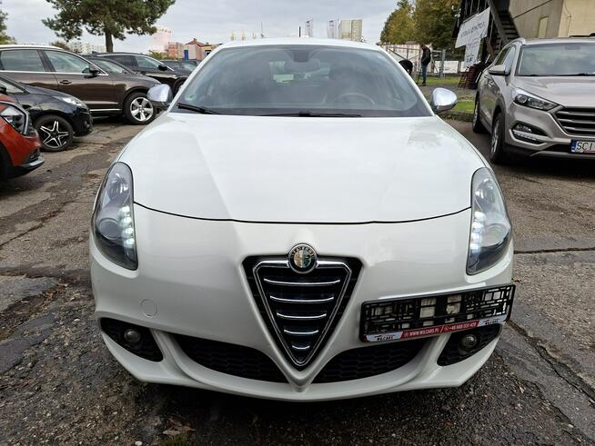 Alfa Romeo Giulietta Quadrifoglio Verde, Klimatronic, DNA, Bi-Xenon, PDC, 2 kpl. kół, BOSE