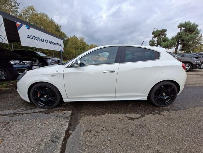 Alfa Romeo Giulietta Quadrifoglio Verde, Klimatronic, DNA, Bi-Xenon, PDC, 2 kpl. kół, BOSE