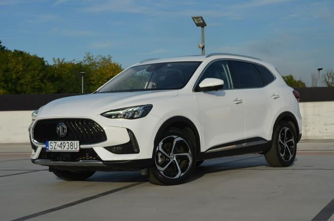 MG HS 2024