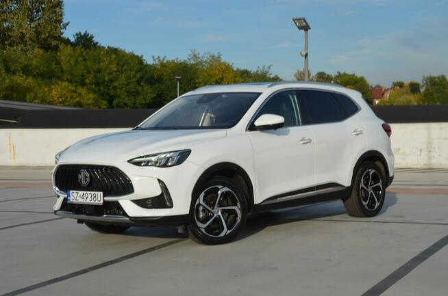 MG HS 2024