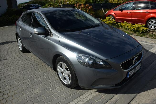 Volvo V40 2016
