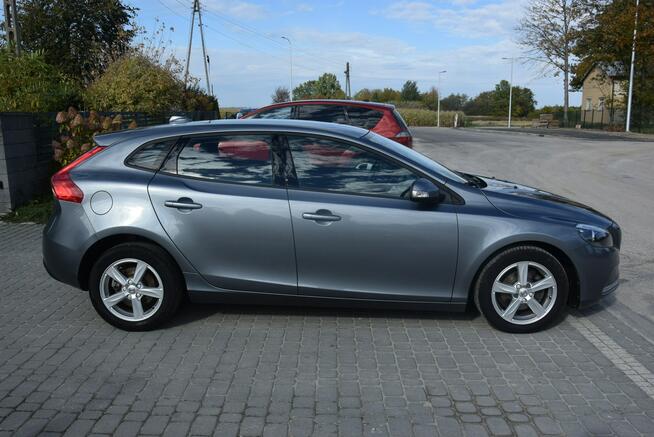 Volvo V40 2016