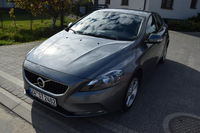 Volvo V40 2016